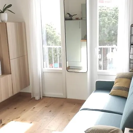 Des Iles : Apt 2 Prs Ultra Centre Juan Appartement Antibes